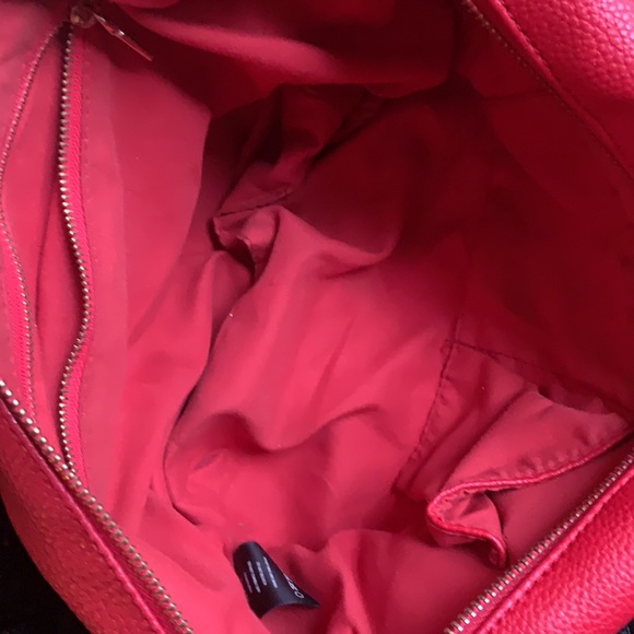 Red BCBG bag - Picture 6 of 10